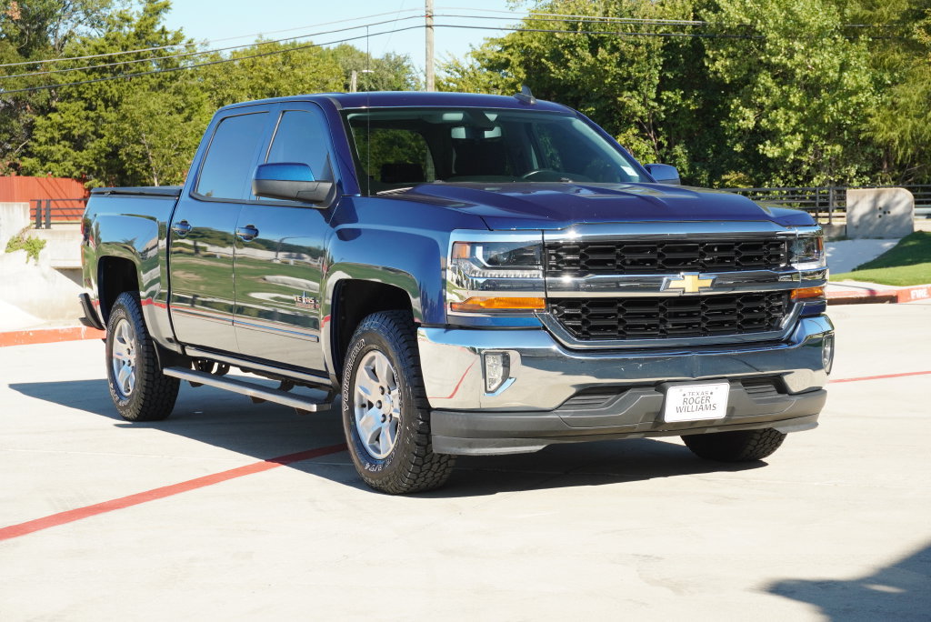 Used 2017 Chevrolet Silverado 1500 LT w/ LT Eassist Package RWD image 7