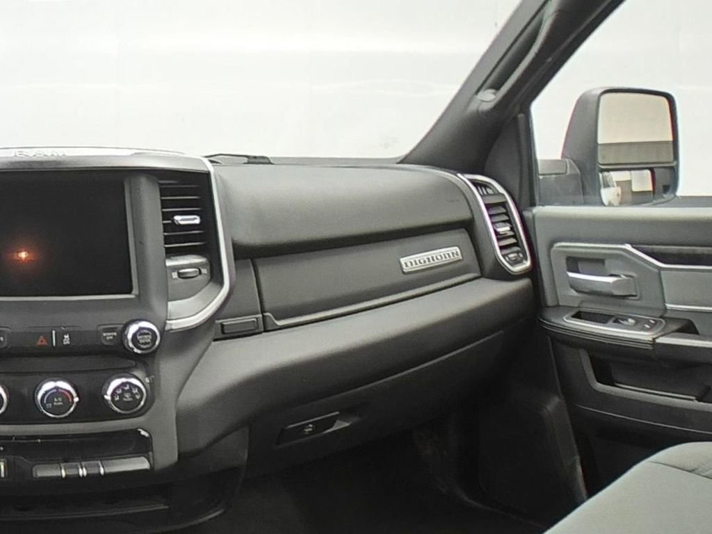 Used 2023 RAM 2500 Big Horn w/ Level 1 Equipment Group image 18