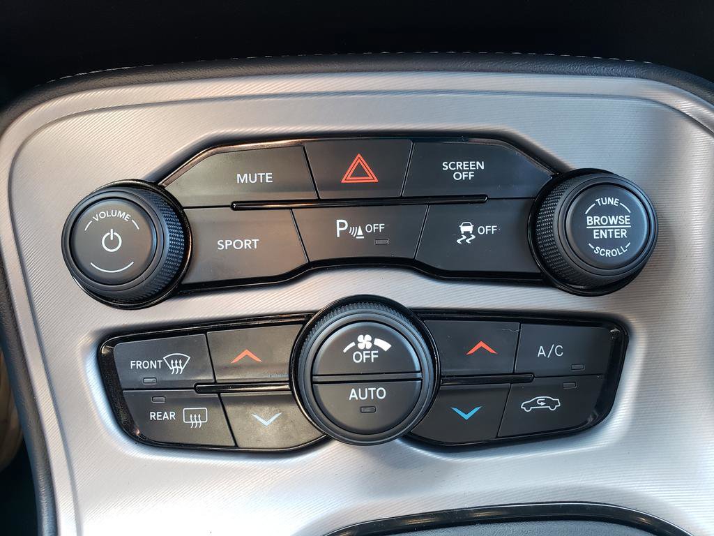 Used 2023 Dodge Challenger SXT w/ Plus Package image 18