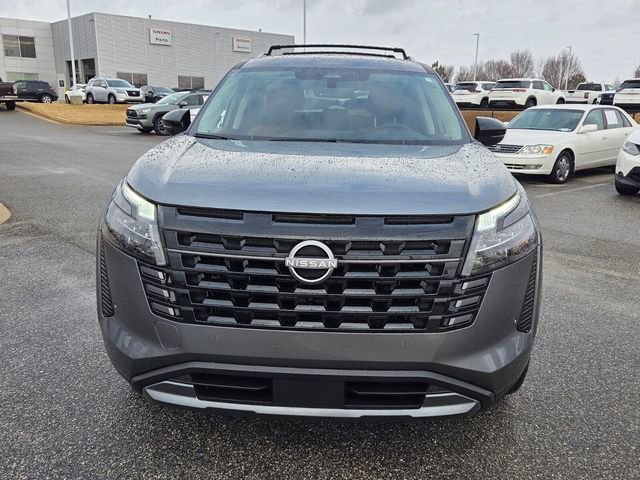 New 2026 Nissan Pathfinder Platinum w/ Cargo Package image 2