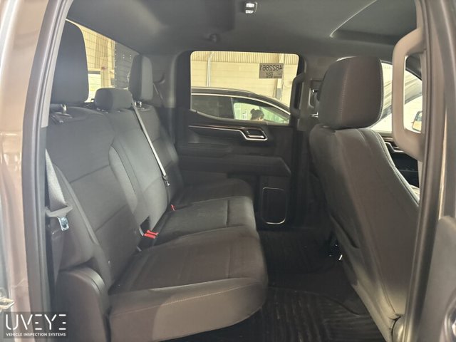 Used 2024 Chevrolet Silverado 1500 LT AWD/4WD image 10
