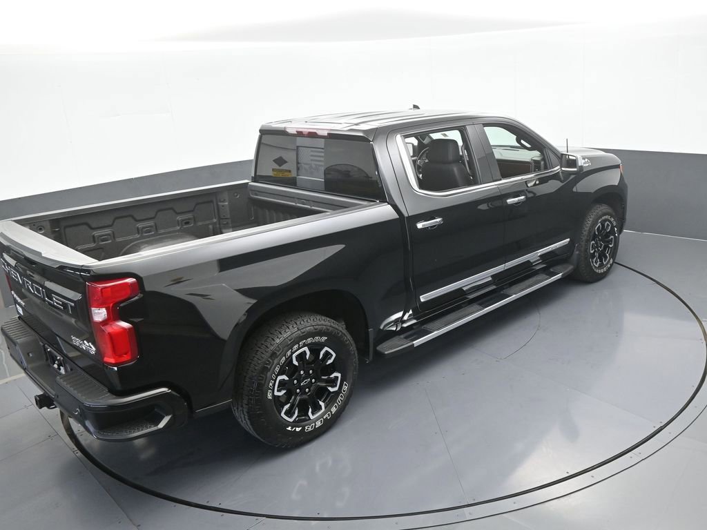 Used 2025 Chevrolet Silverado 1500 High Country image 57