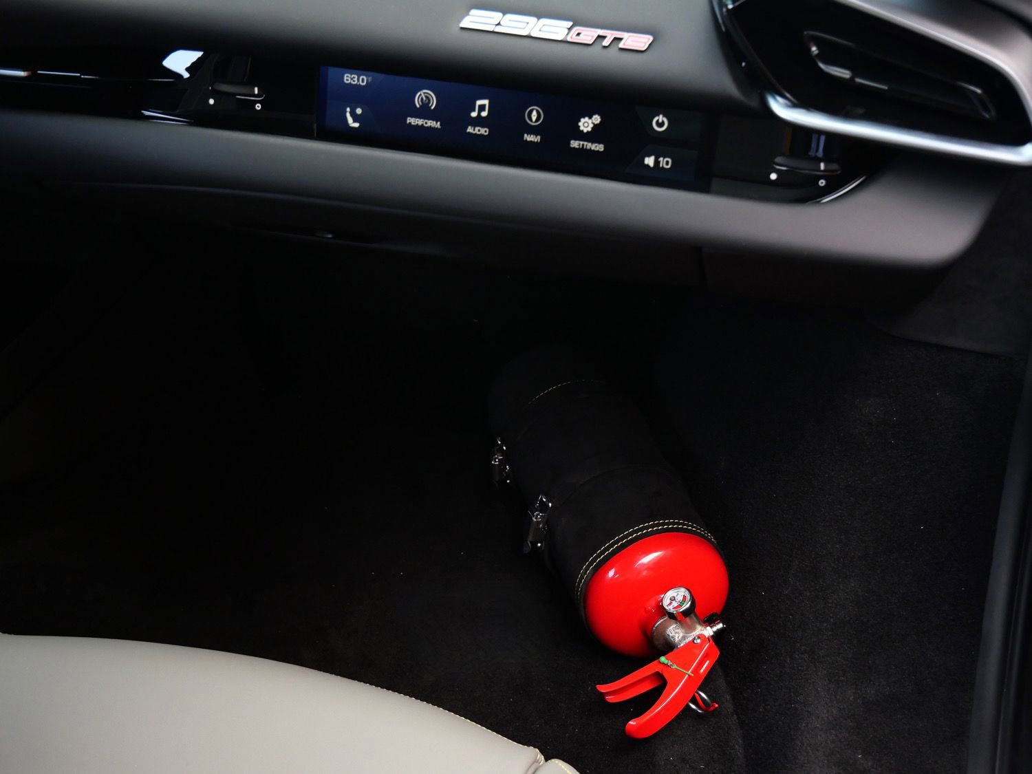 Used 2022 Ferrari 296 GTB RWD image 23