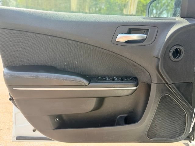 Used 2015 Dodge Charger SE w/ Popular Equipment Group AWD/4WD image 16