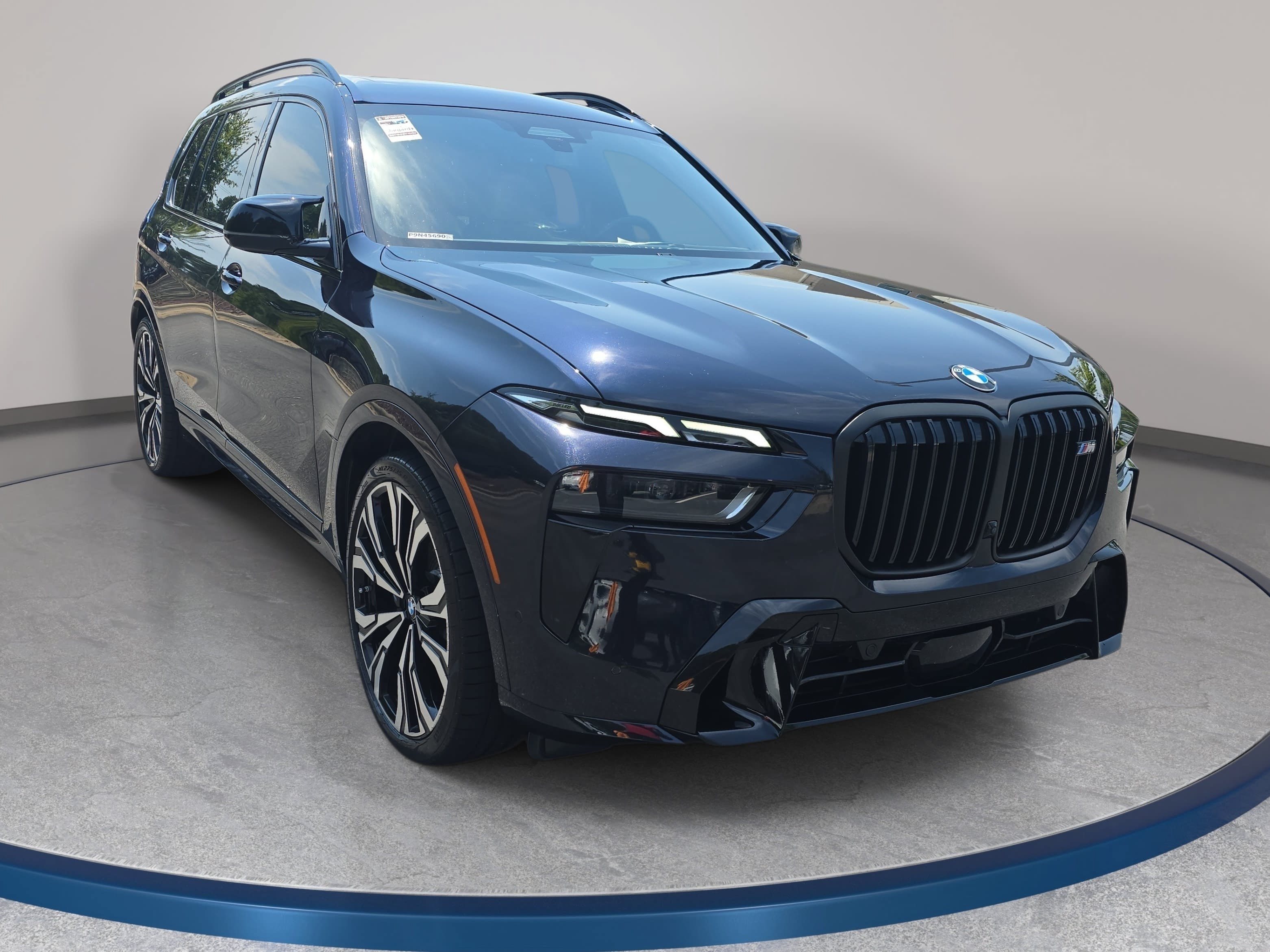 Used 2023 BMW X7 M60i w/ Executive Package AWD/4WD image 3