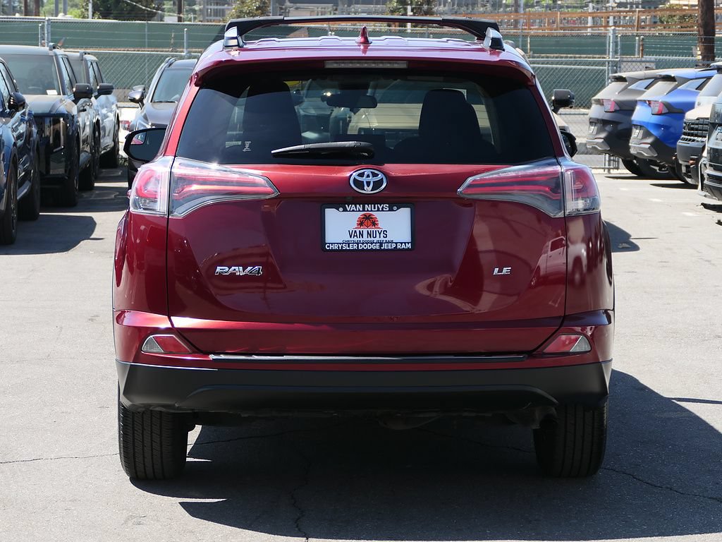 Used 2018 Toyota RAV4 LE w/ All Weather Liner Package FWD image 5