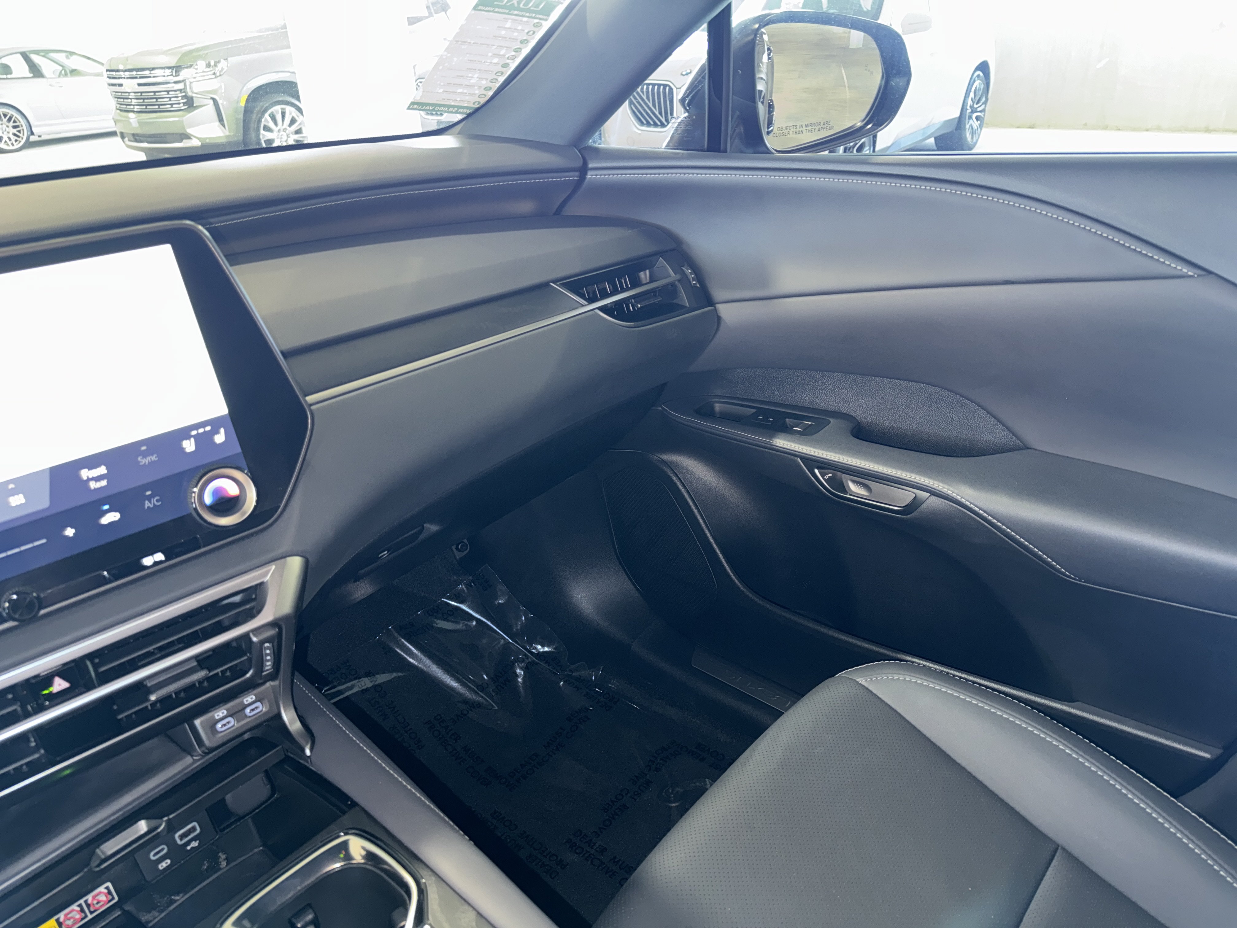 Used 2024 Lexus RX 350 Premium w/ Convenience Package FWD image 31