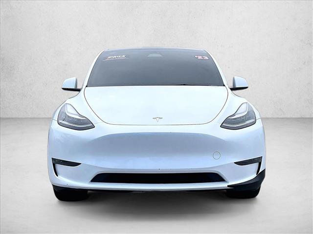 Used 2023 Tesla Model Y Long Range AWD/4WD image 2