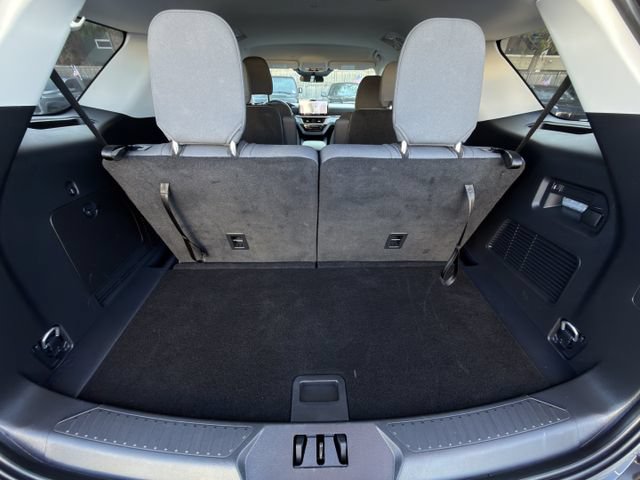 Used 2026 Ford Explorer Active RWD image 29