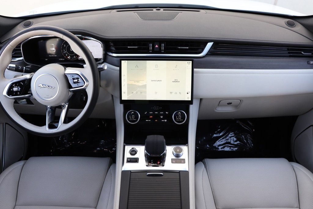 Used 2021 Jaguar F-PACE S AWD/4WD image 44