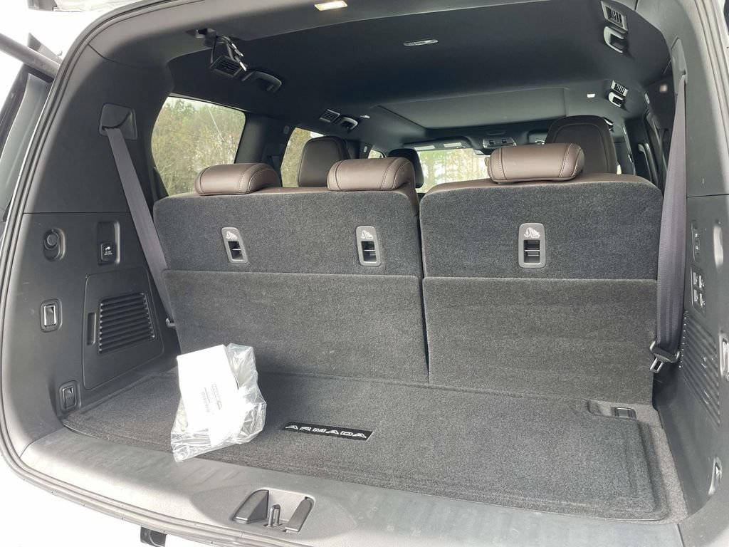 New 2025 Nissan Armada Platinum Reserve RWD image 7