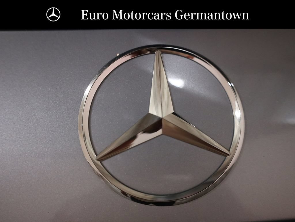 Used 2024 Mercedes-Benz GLC 300 4MATIC image 76