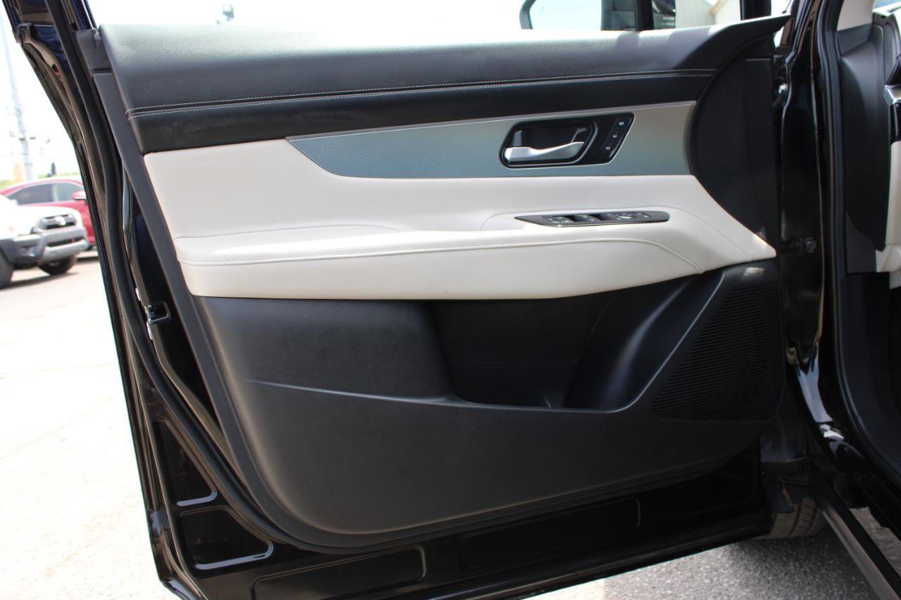 Used 2025 Nissan Murano SL AWD/4WD image 15