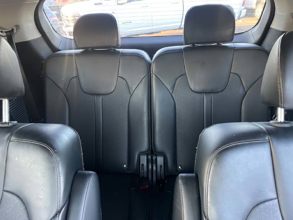 Used 2021 Kia Sorento S FWD image 25
