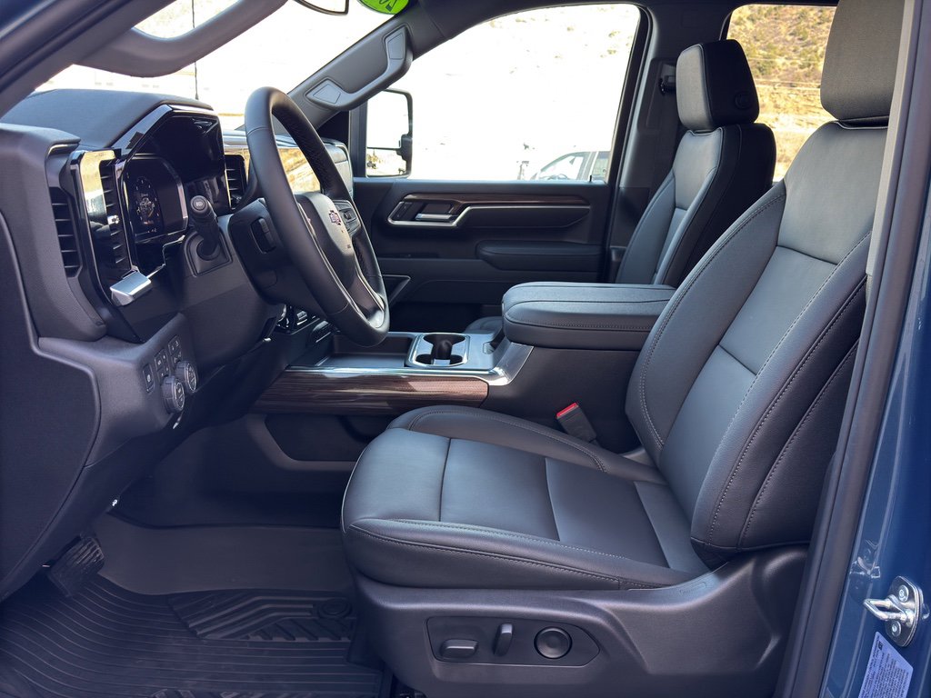 New 2026 Chevrolet Silverado 2500 LT image 14