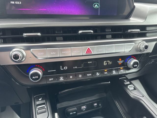 Used 2025 Kia Telluride S FWD image 22