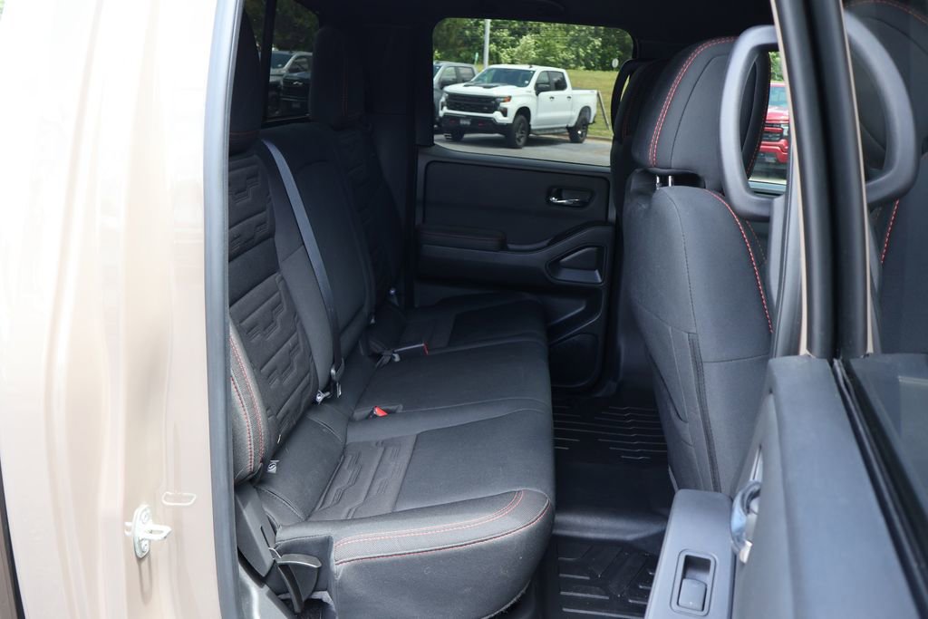 Used 2024 Nissan Frontier PRO-4X w/ Off-Road Protection Package AWD/4WD image 21