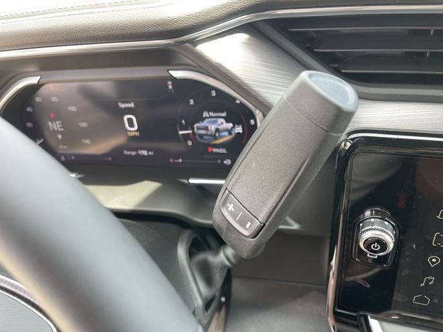 New 2026 GMC Sierra 3500 Denali Ultimate AWD/4WD image 17