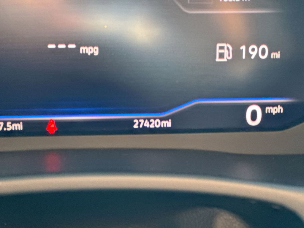 Used 2023 Volkswagen Atlas Cross Sport SEL image 17