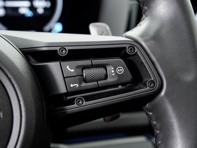 Certified 2025 Porsche Panamera 4 image 14