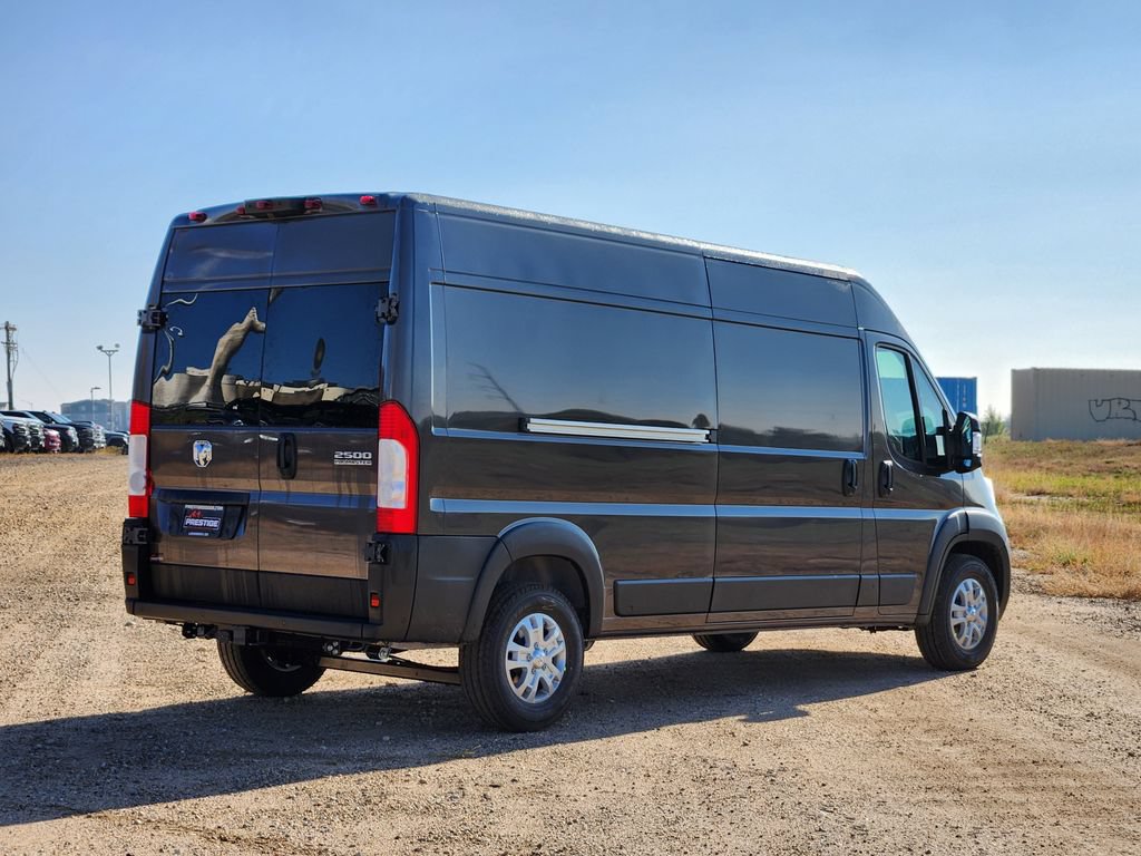New 2026 RAM ProMaster 2500 w/ Quick Order Package 22G SLT FWD image 3