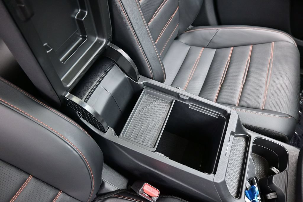 Used 2025 Honda CR-V Sport Touring image 37
