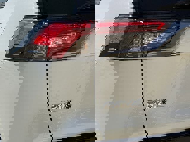 Used 2022 Toyota RAV4 XSE image 6