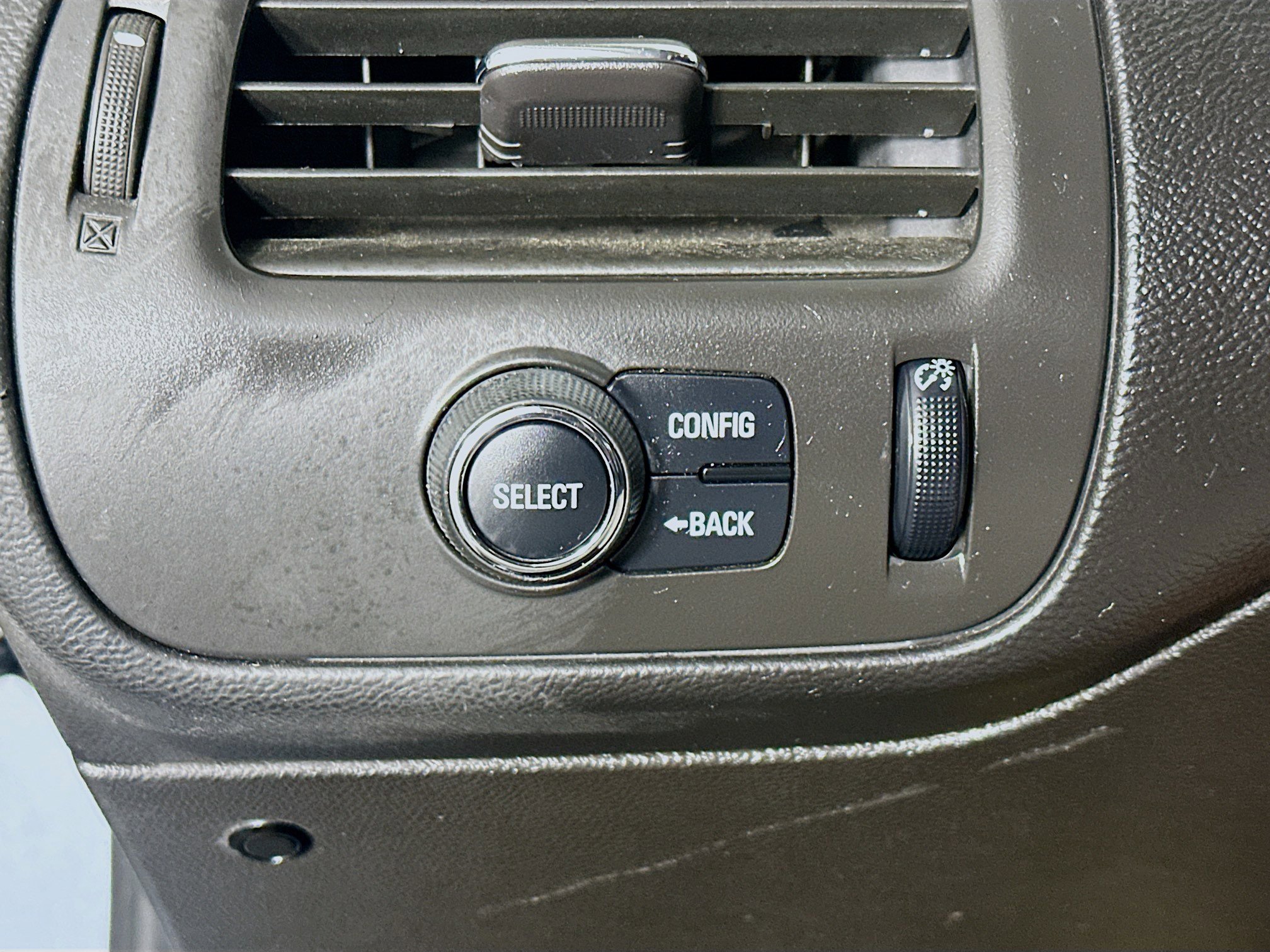 Used 2013 Chevrolet Volt w/ Enhanced Safety Package 2 image 17