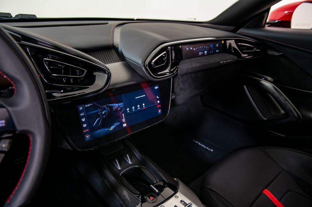 Certified 2025 Ferrari 12Cilindri image 17