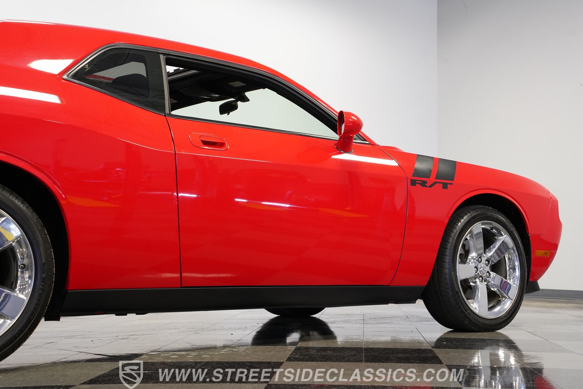 Used 2009 Dodge Challenger R/T RWD image 29