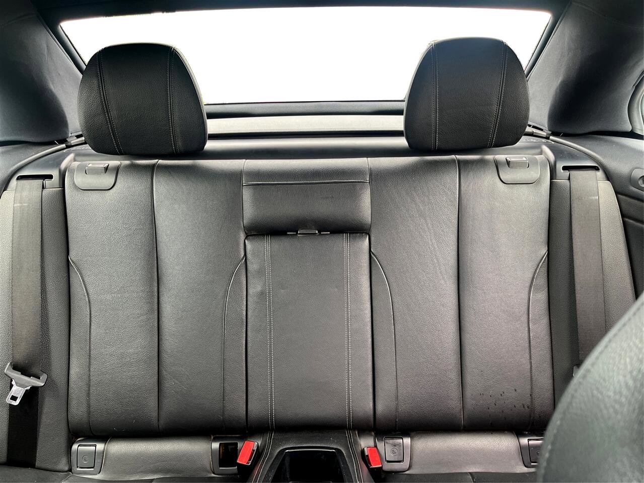Used 2018 BMW 430i Convertible image 14