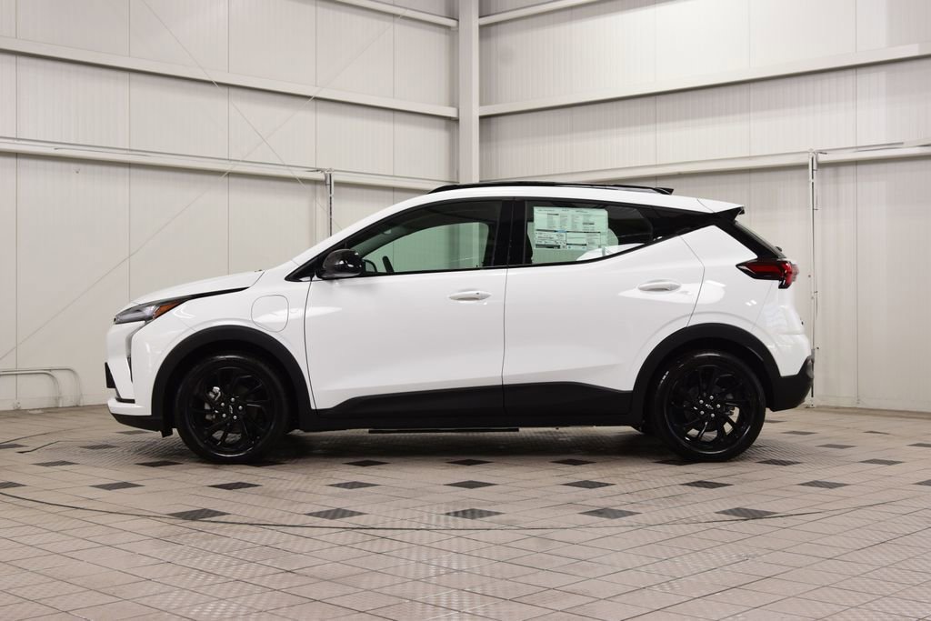 New 2027 Chevrolet Bolt RS FWD image 4