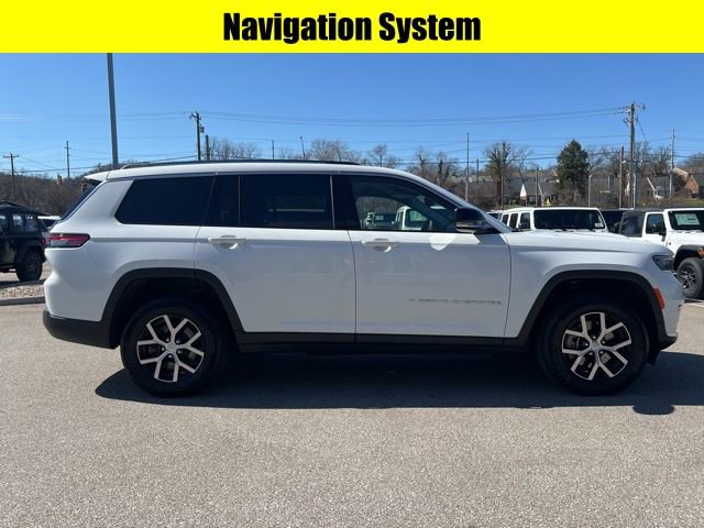 Used 2023 Jeep Grand Cherokee L Limited image 2