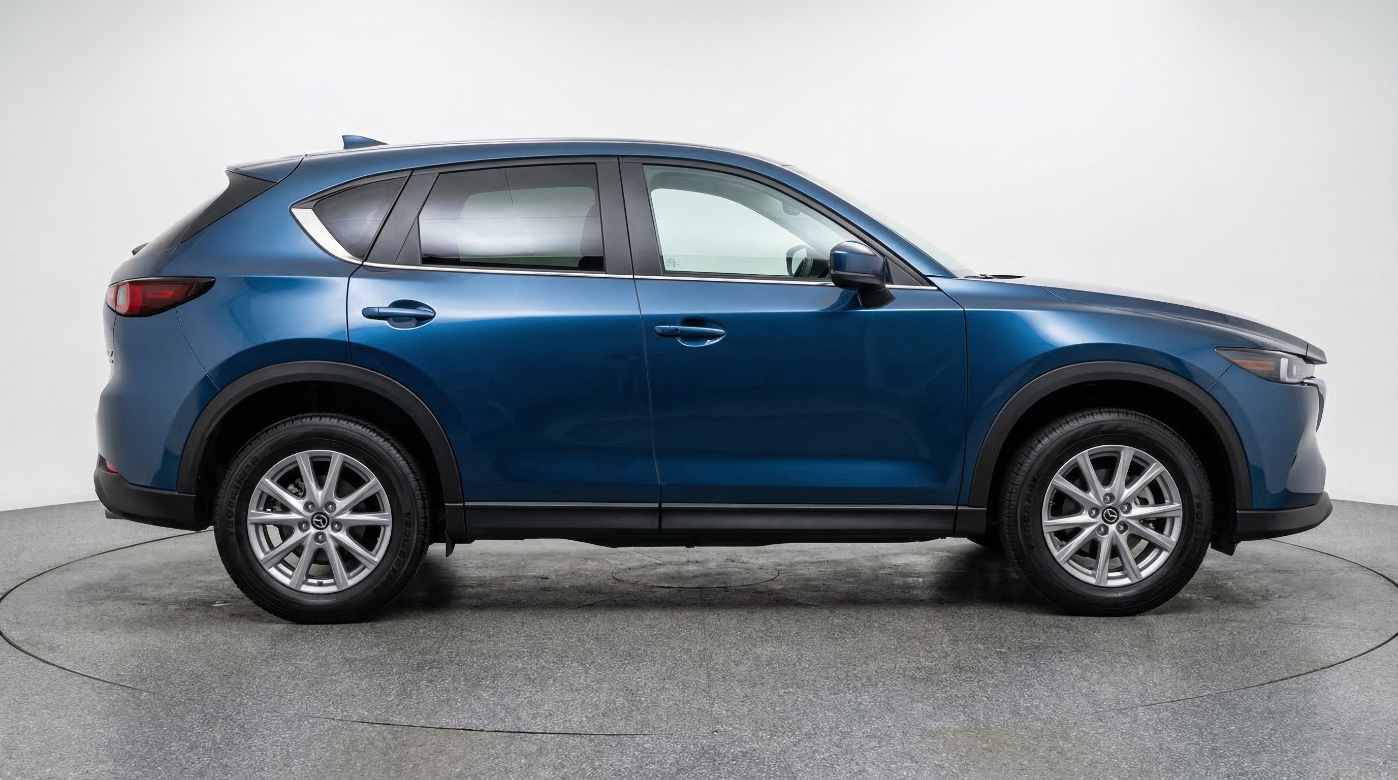 Used 2024 MAZDA CX-5 AWD 2.5 S w/ Select Package image 11
