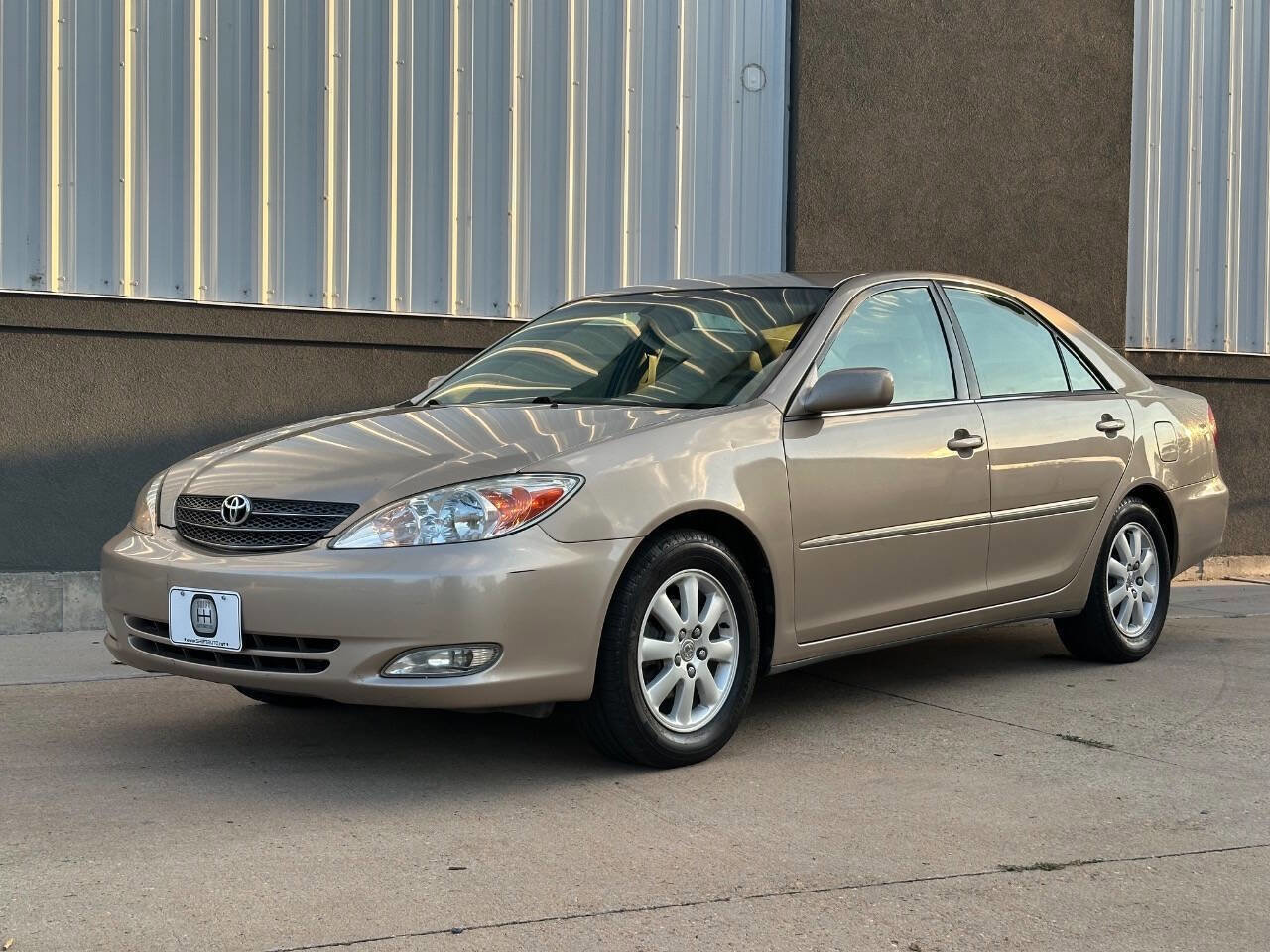 Used 2004 Toyota Camry XLE