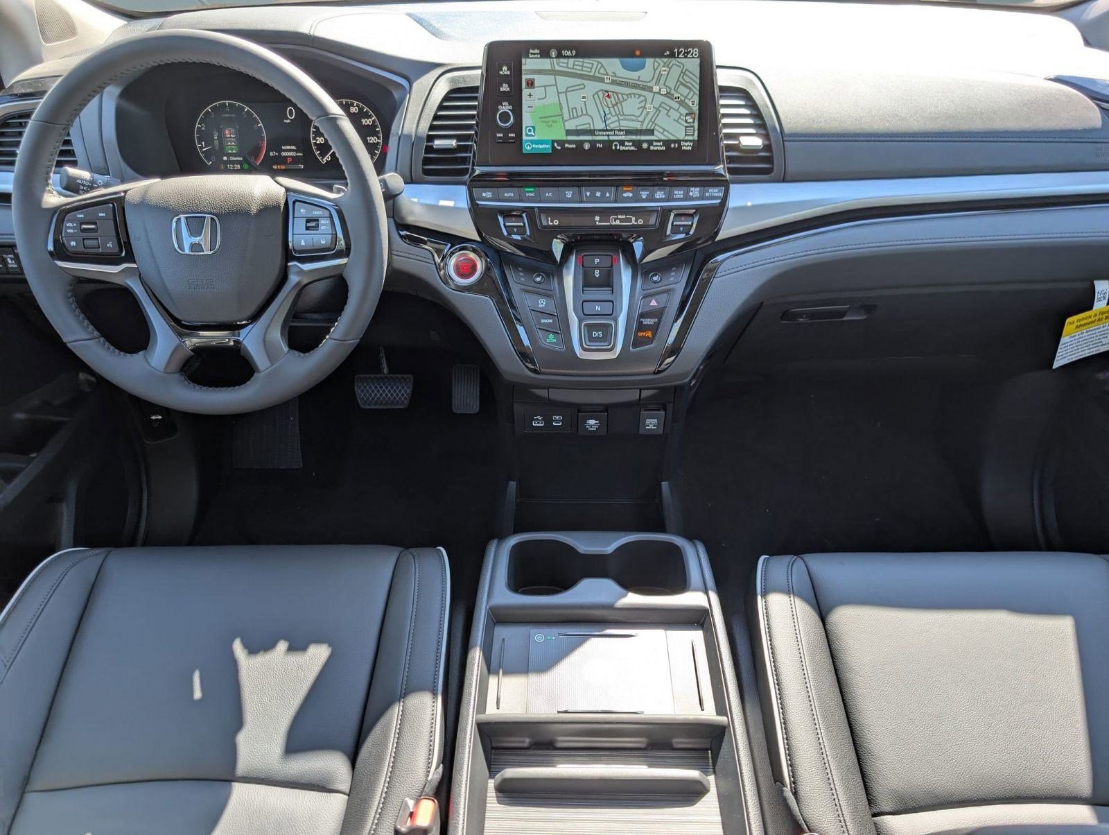 New 2026 Honda Odyssey Touring image 15