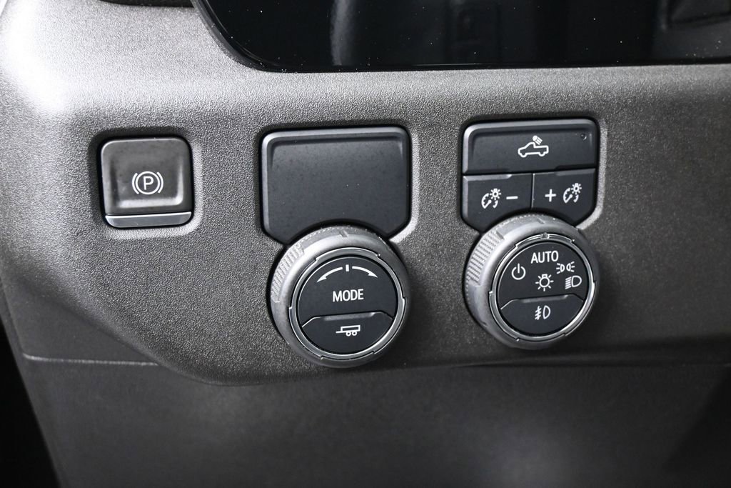 Used 2023 Chevrolet Silverado 1500 RST RWD image 17