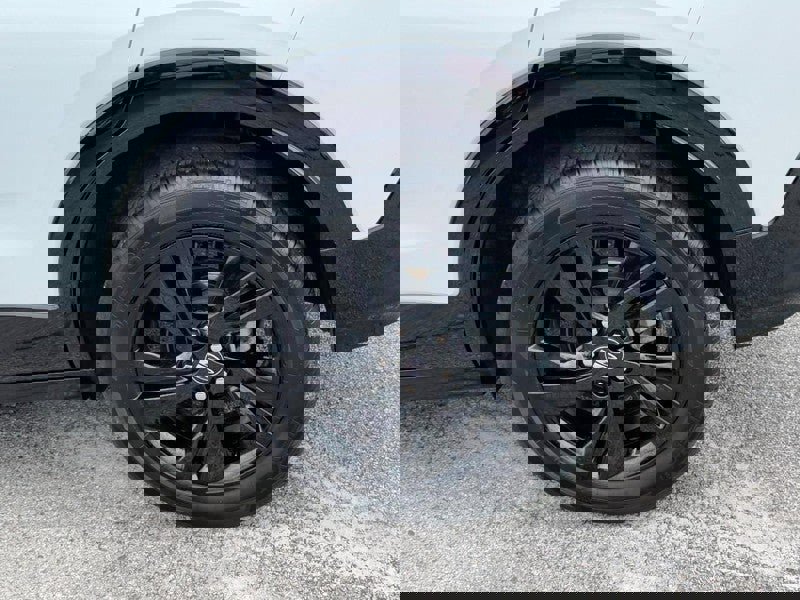 Used 2024 Buick Encore GX Sport Touring image 6