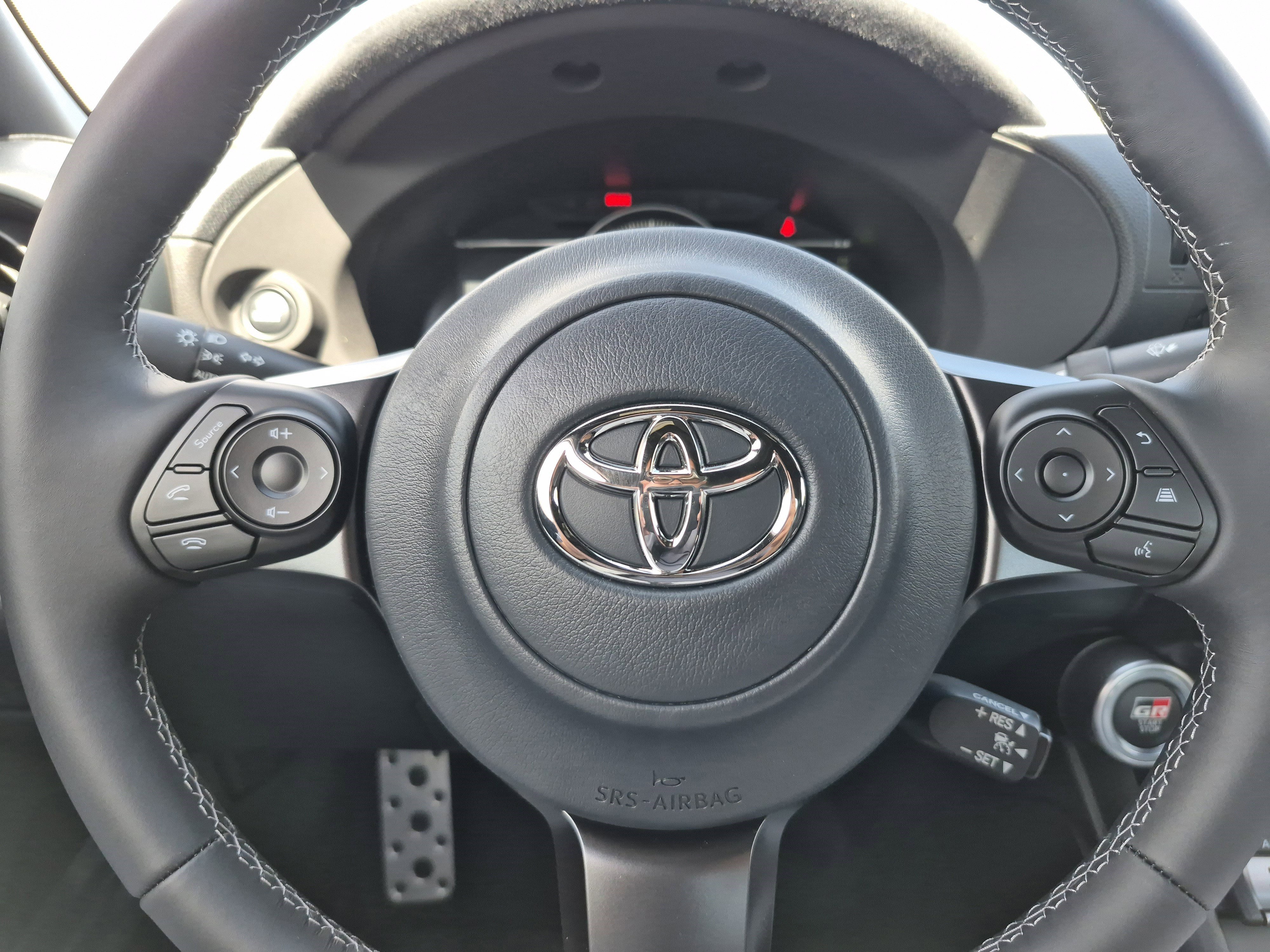 New 2025 Toyota GR86 Premium image 12