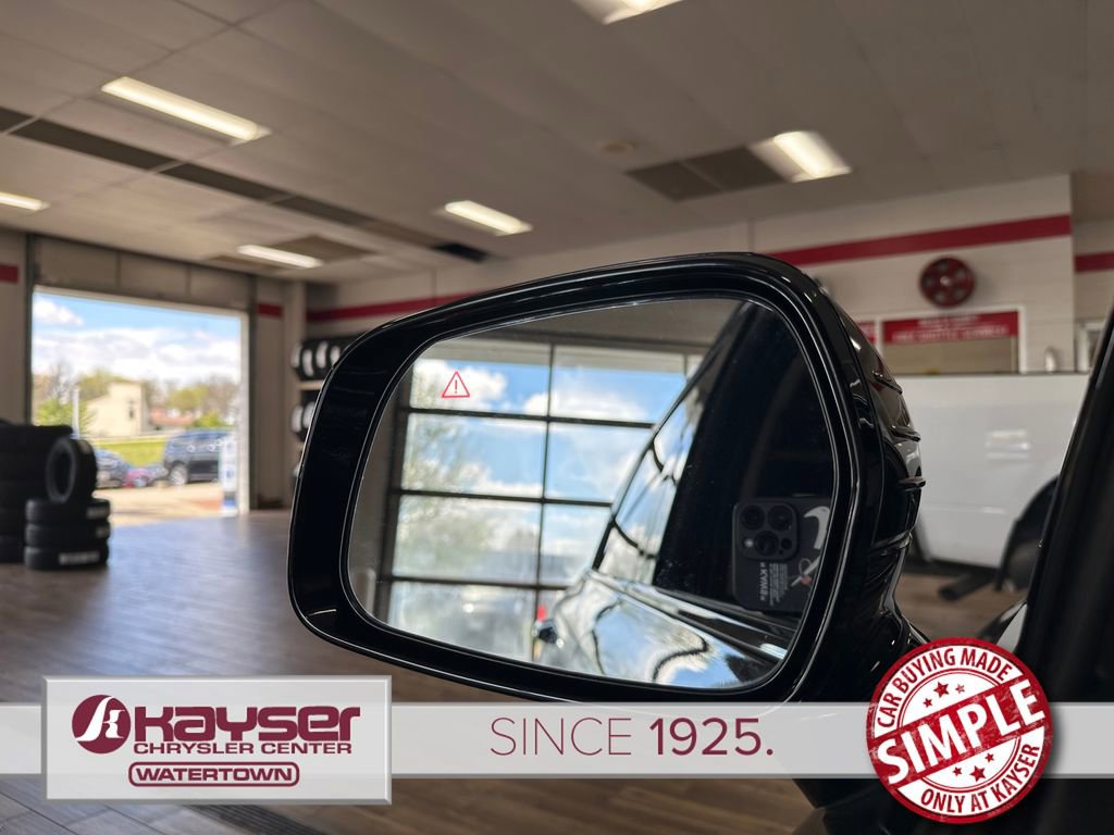 Used 2025 Kia Sorento X-Line EX AWD/4WD image 8