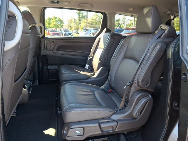 Used 2018 Honda Odyssey Elite image 12