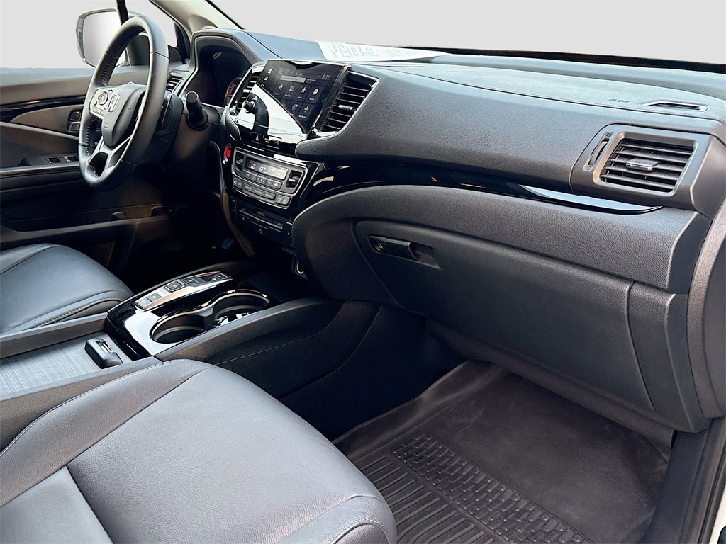 Used 2022 Honda Pilot Touring image 32