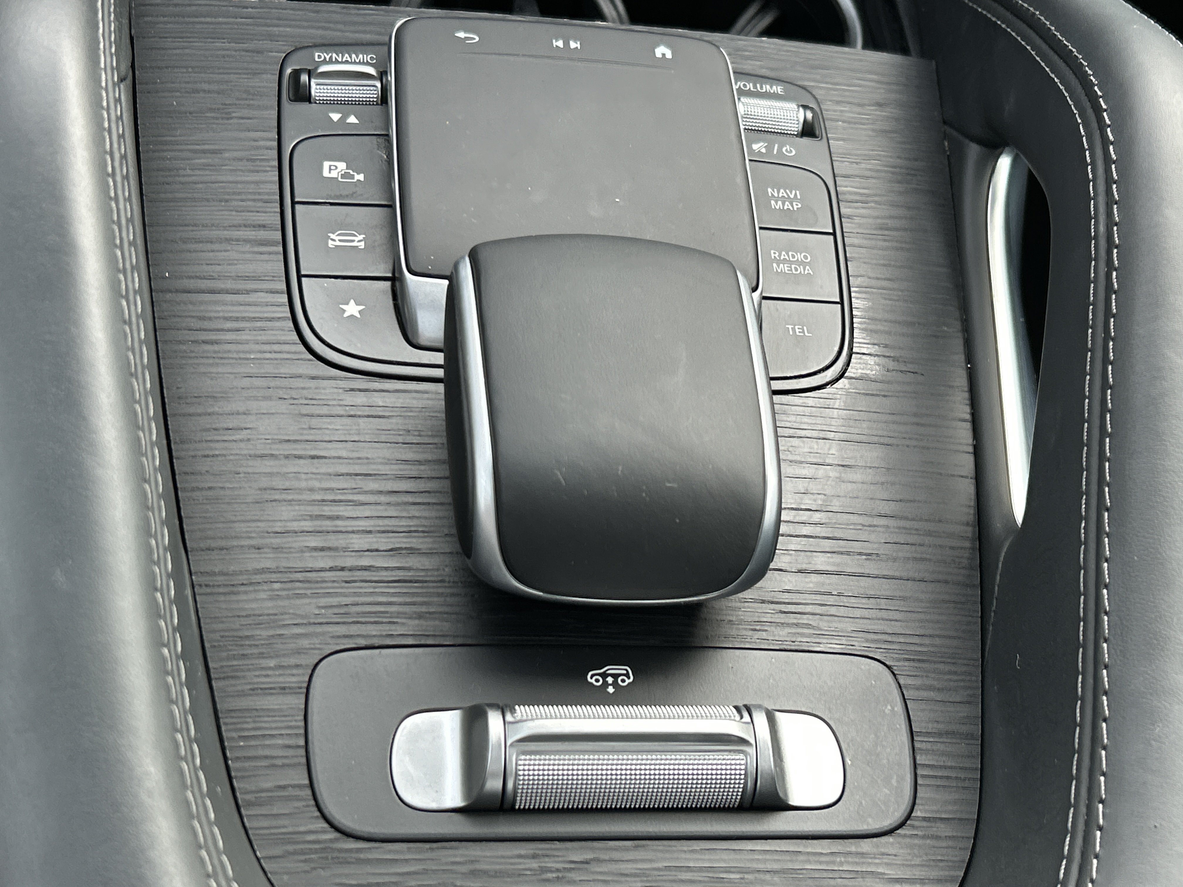 Certified 2024 Mercedes-Benz GLE 53 AMG 4MATIC Coupe image 36