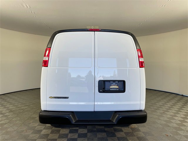 New 2025 Chevrolet Express 2500 image 17