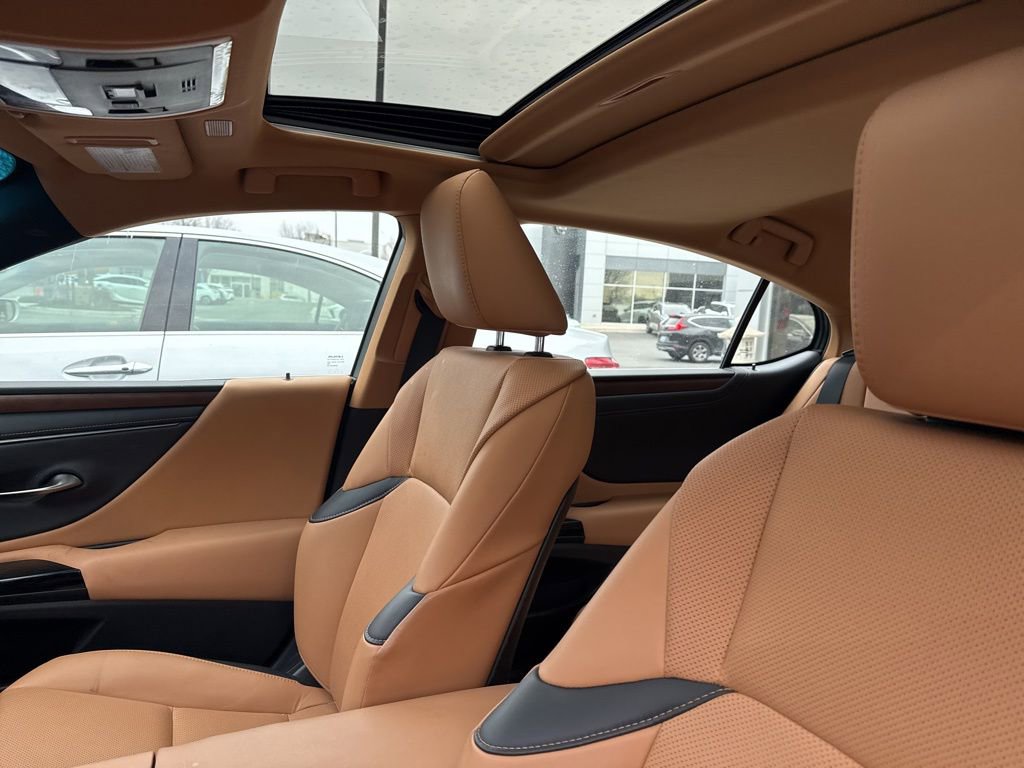 Certified 2023 Lexus ES 350 350 w/ Premium Package image 11