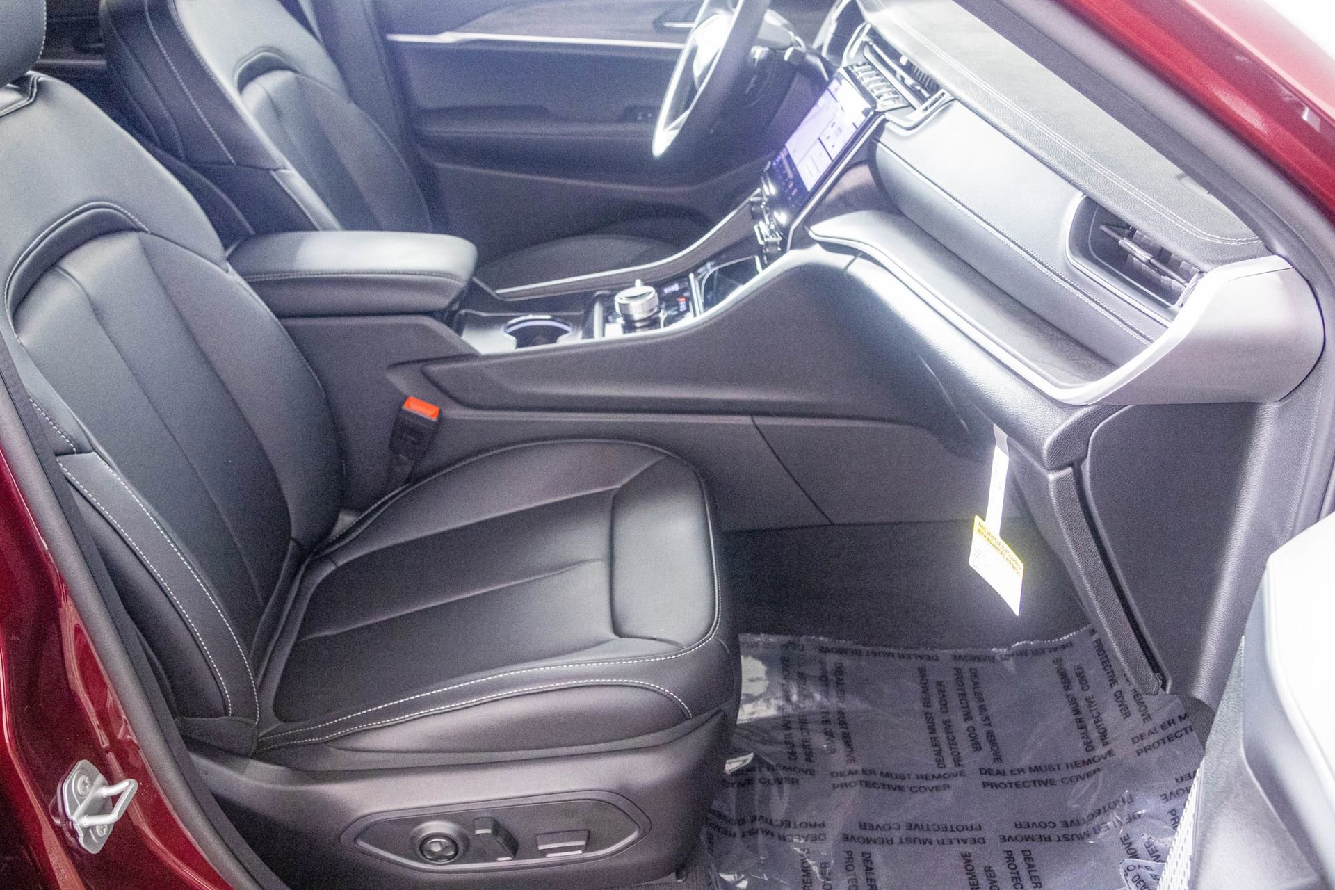 New 2025 Jeep Grand Cherokee Limited image 37