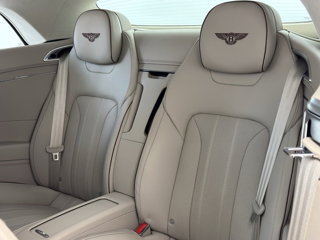 Certified 2024 Bentley Continental GT image 31
