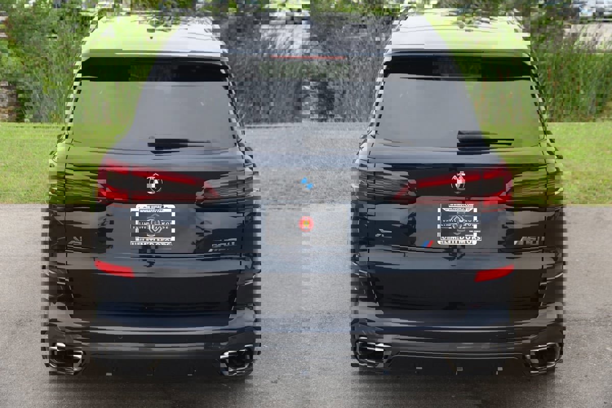 Used 2021 BMW X5 M50i image 74