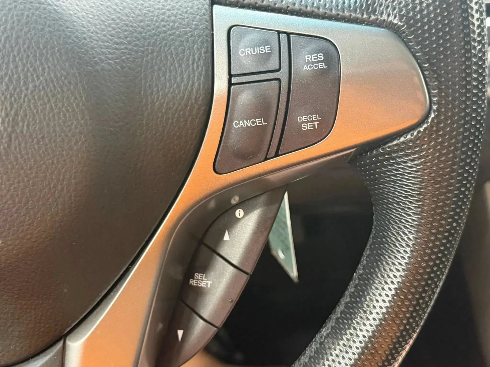 Used 2010 Acura RDX SH-AWD image 27