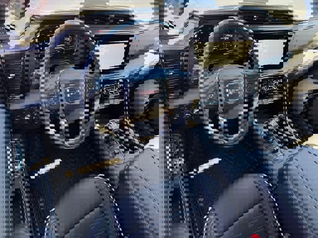 Used 2025 GMC Sierra 1500 AT4X w/ AT4X AEV Edition image 29